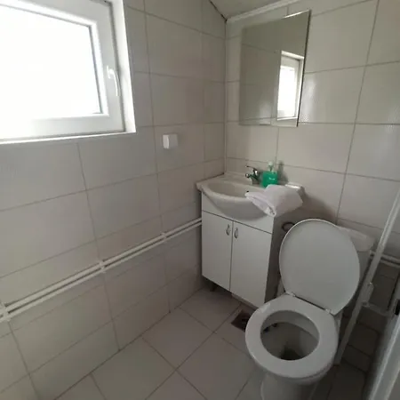 Apartmani Lovcen Prolom Exterior photo
